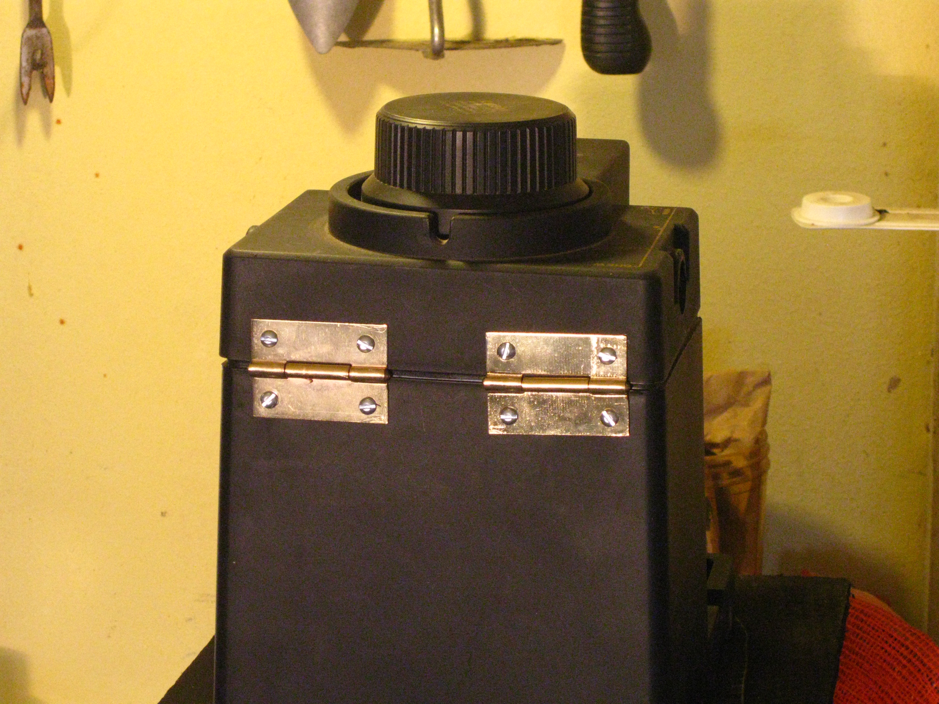 eggspressofeeder 065.jpg