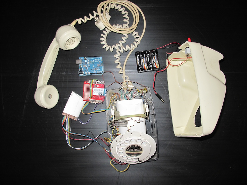 emotiphone_disassembled.PNG