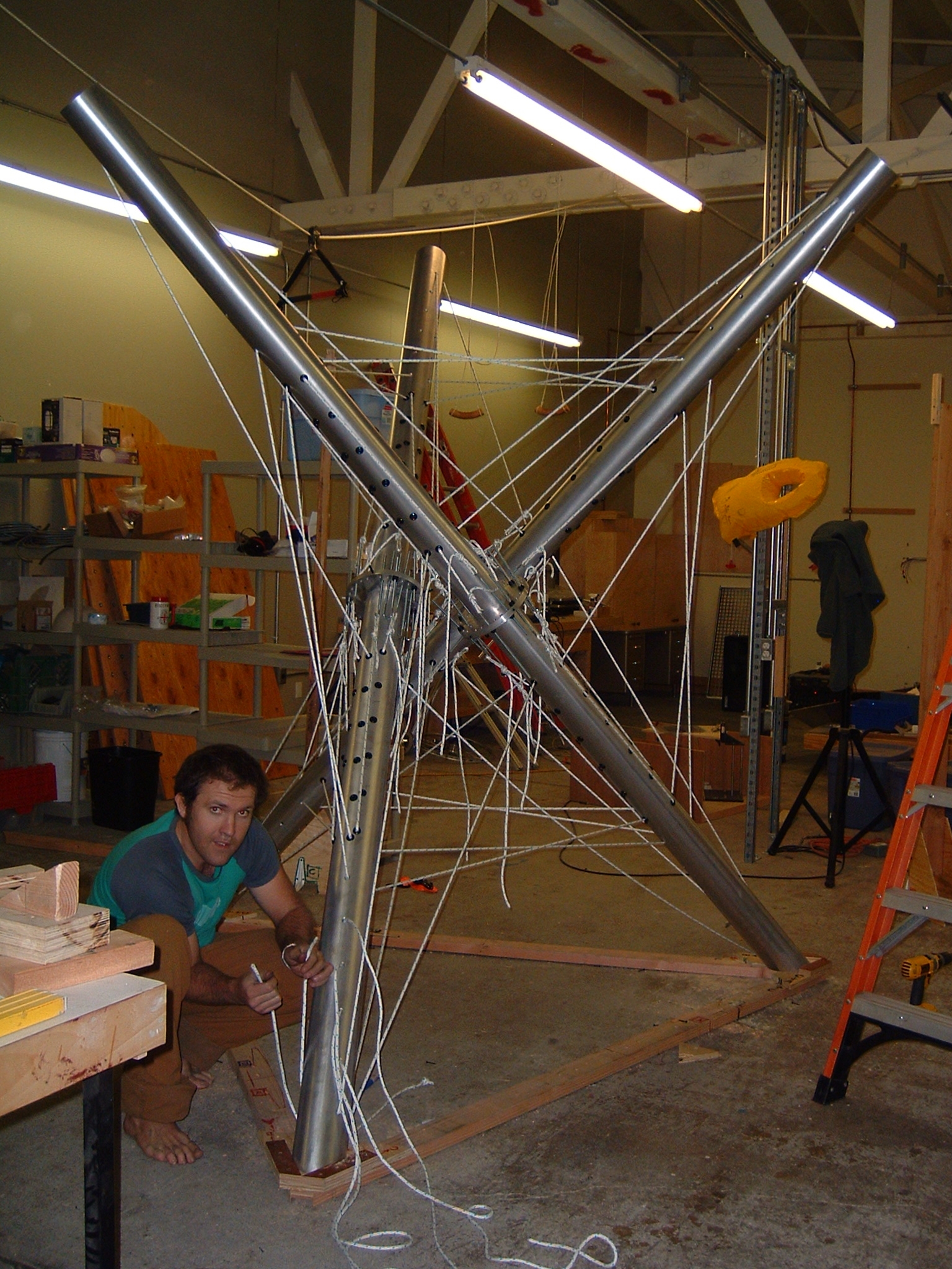 erope_tensegrity_first_build_2.jpg