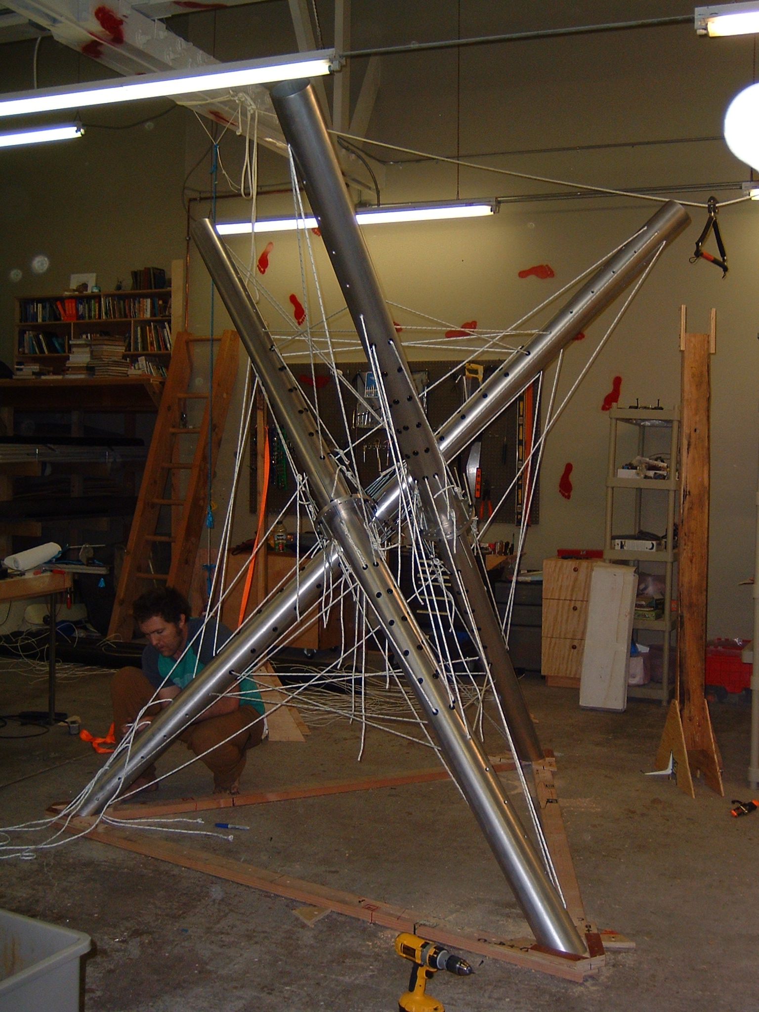 erope_tensegrity_first_build_3.jpg