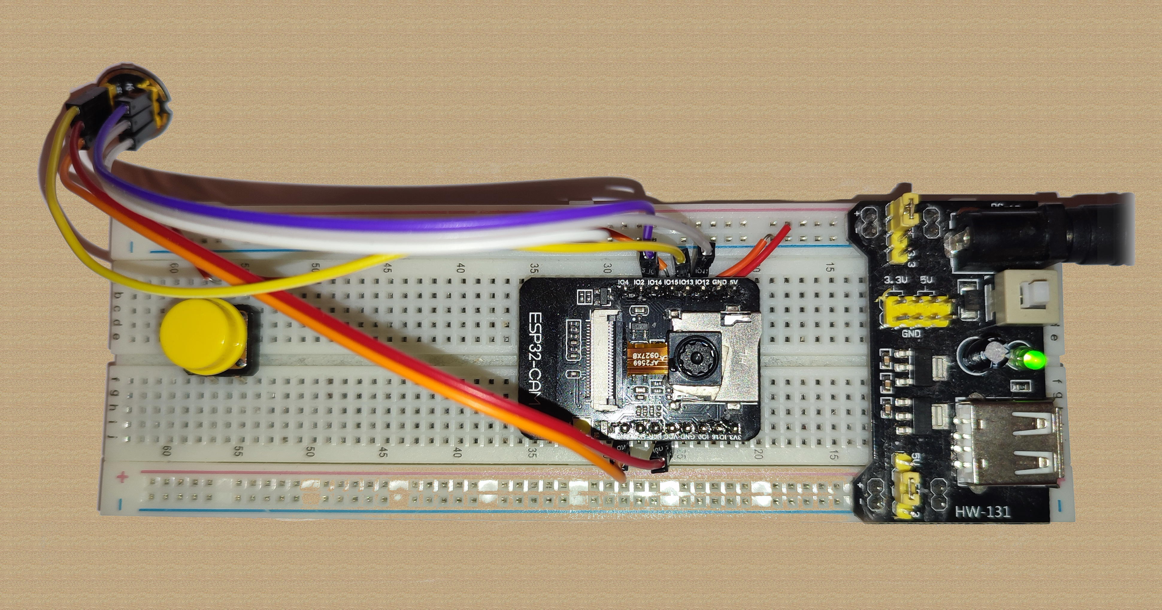 esp32-cam-wooden.png