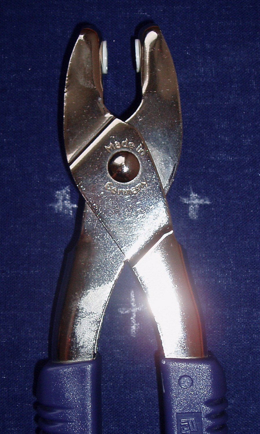 eyelet tool1.jpg