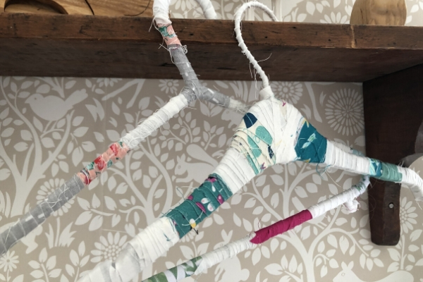 fabric wrapped hangers tutorial (1).jpg