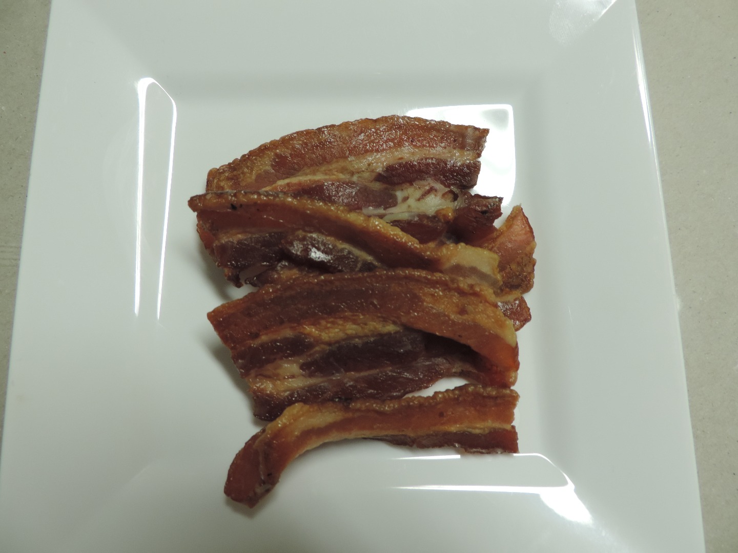 file BACON cooked half slices.jpg