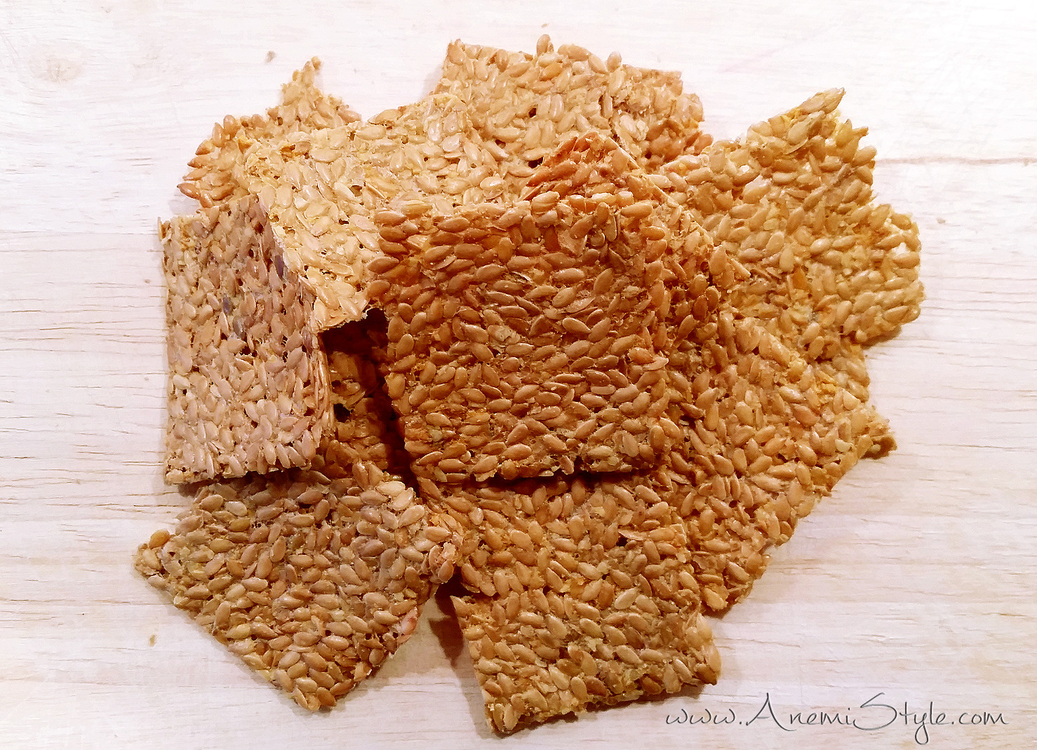 flax crackers.jpg