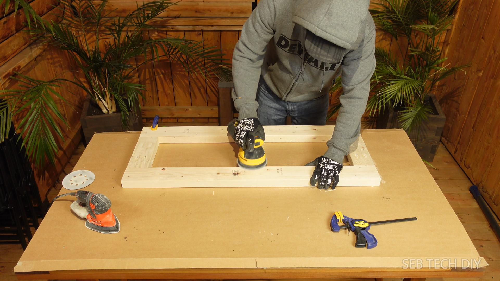 floating_bed_frame_instructables_1r.jpg