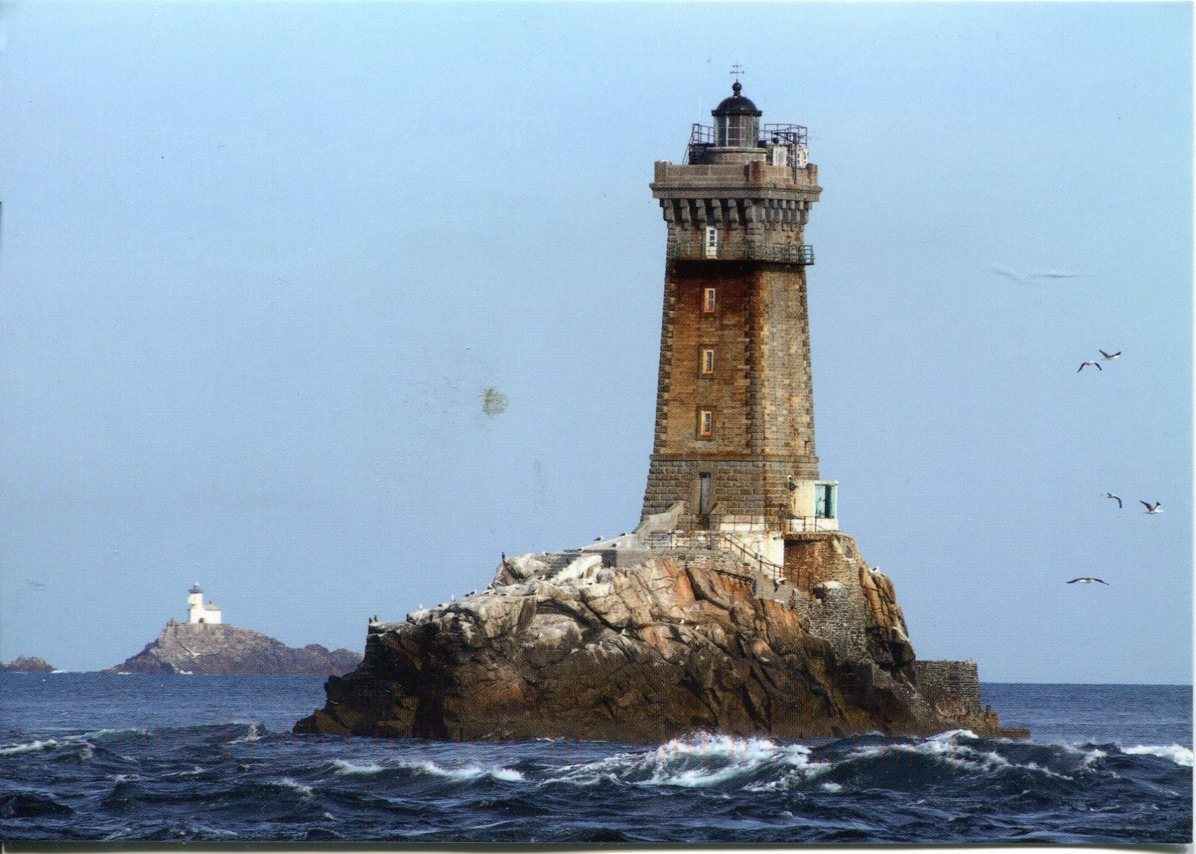 france-la-vieilee-lighthouse.jpg