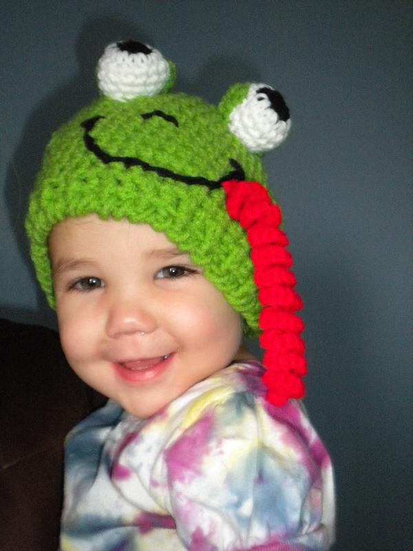 frog hat (32).jpg