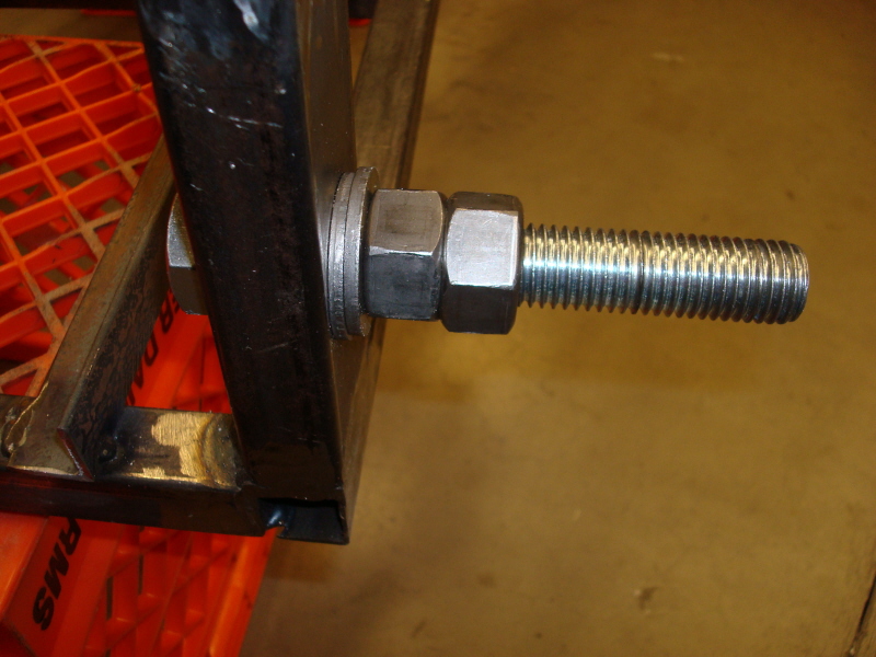 front_axle_hardware_tightened.JPG