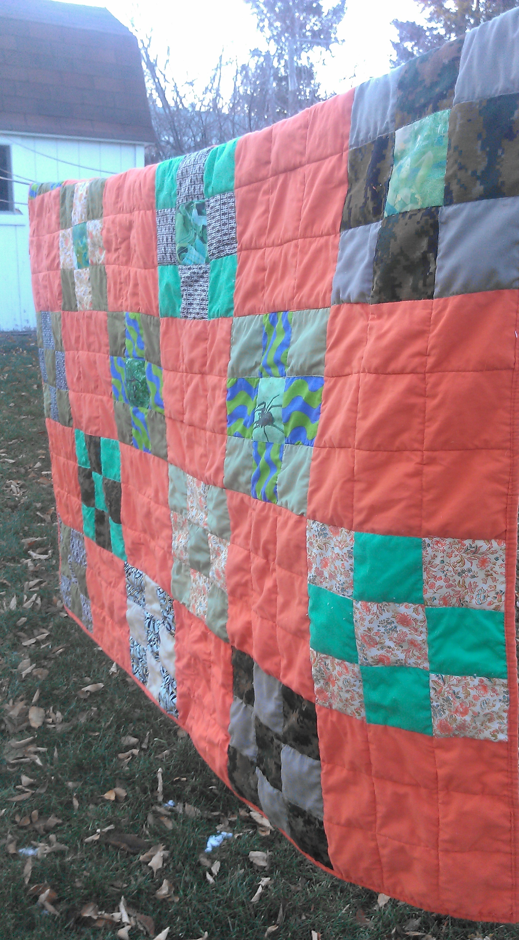 full_quilt_clothesline.jpg