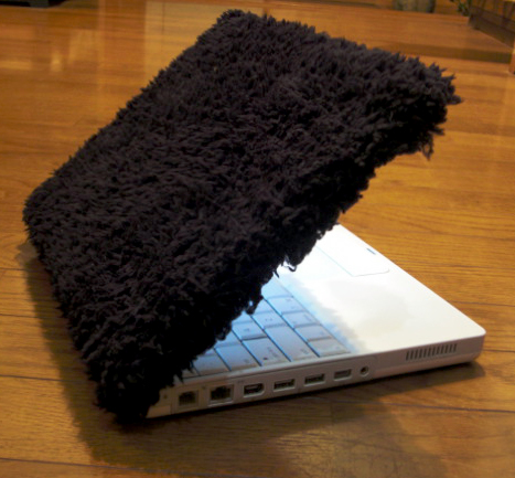 fur computer wide back.jpg