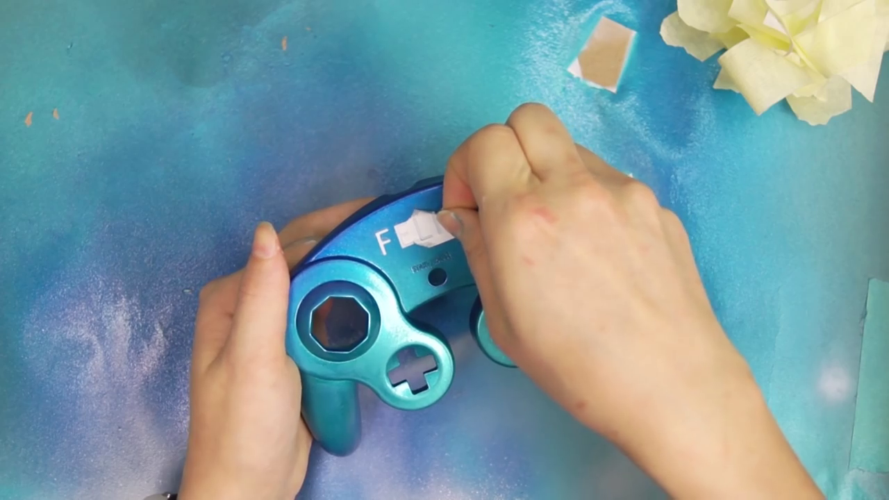 gamecube-controller-glossy-airbrush-spray-paint-mod-custom-2017-03-13-18h42m05s227.png