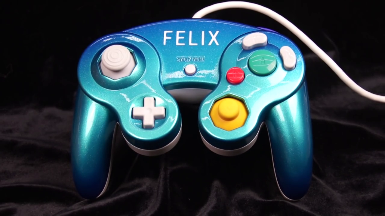 gamecube-controller-glossy-airbrush-spray-paint-mod-custom-2017-03-13-18h43m10s99.png