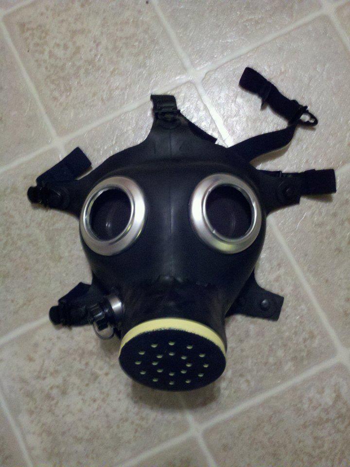 gas mask.jpg