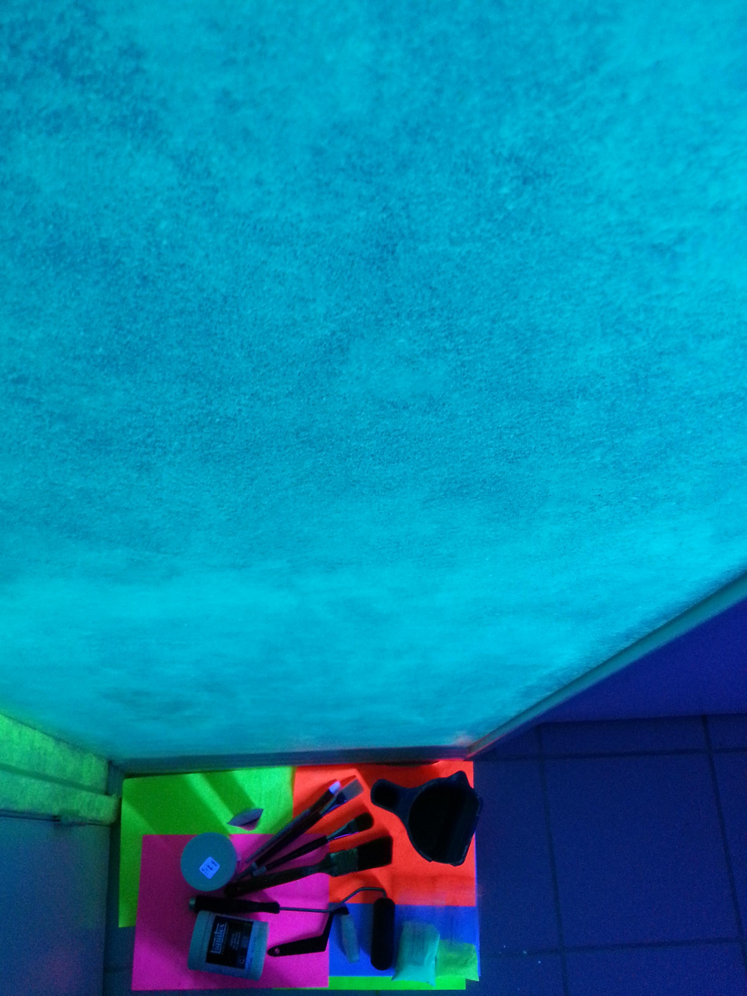 glow wall top view.jpg