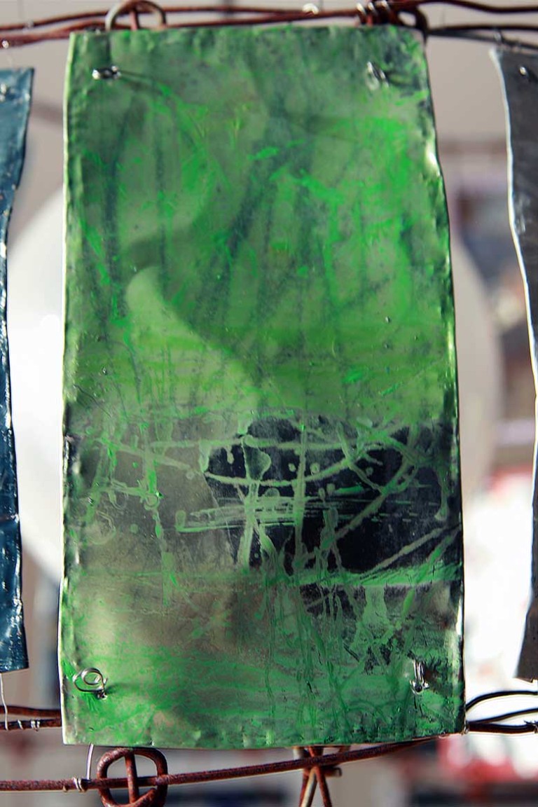 graffiti-can-lamp-panel-closeup-green-768x1152.jpg