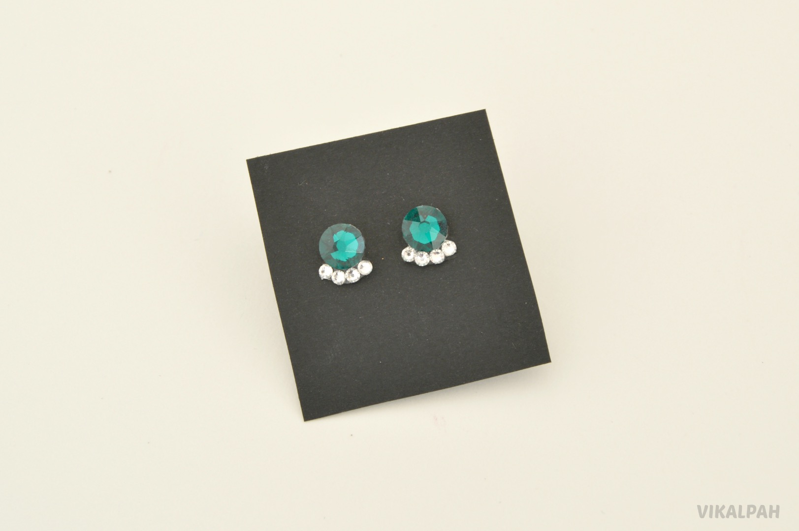 green diy swarvoski earrings.jpg