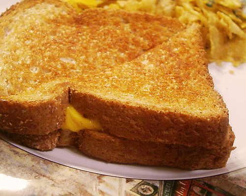 grilled%20cheese%20closeup2.jpg