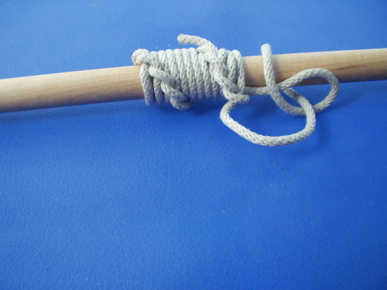 half hitching 014.JPG