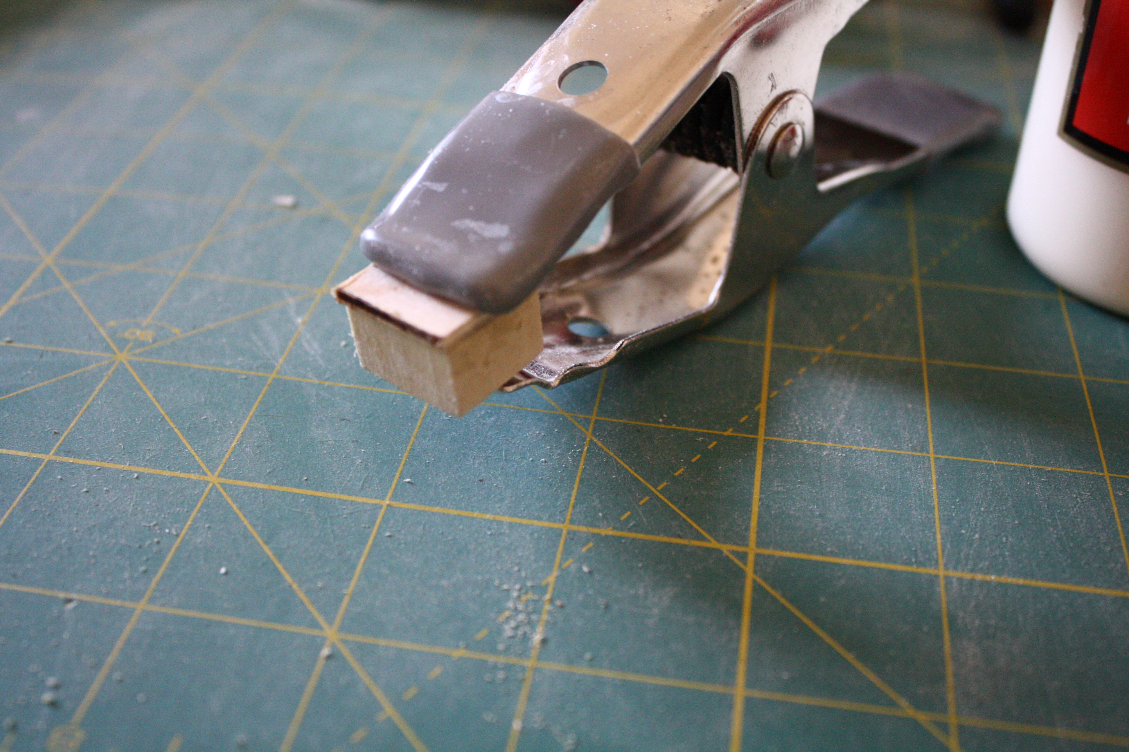 hand-clamping.JPG