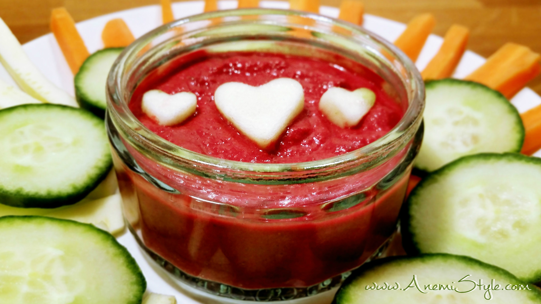 heart hummus.jpg