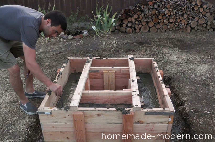 hmm_ep46_concretefirepit_step12c.jpg