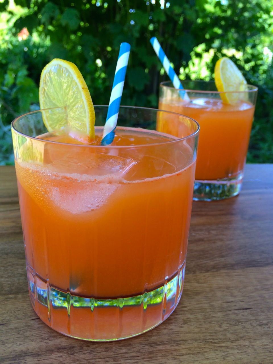 honey carrot lemonade.jpg