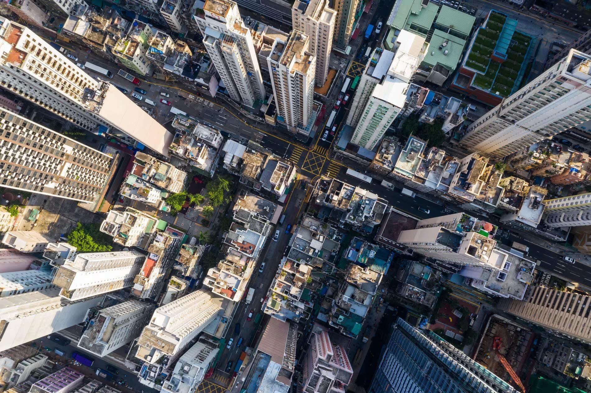 hong-kong-vertical.jpg