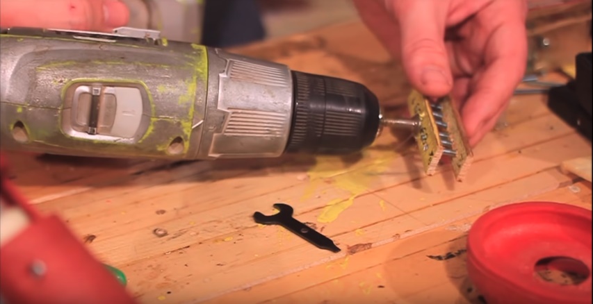 hot glue bolt to pickup and chuck into drill.jpg