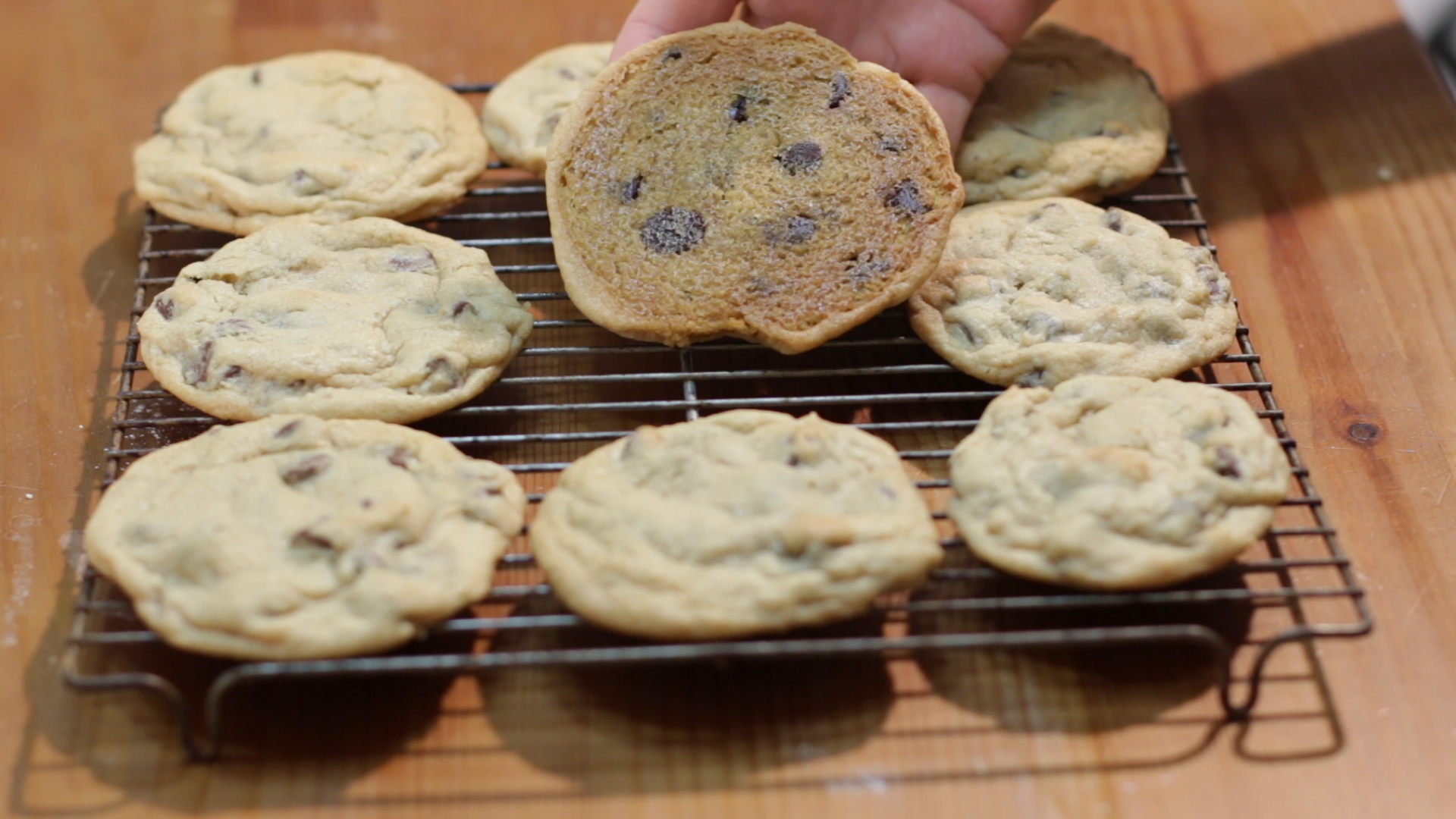 how to make chocolate chip cookies - easy soft chewy chocolate chip cookie recipe 4.jpg