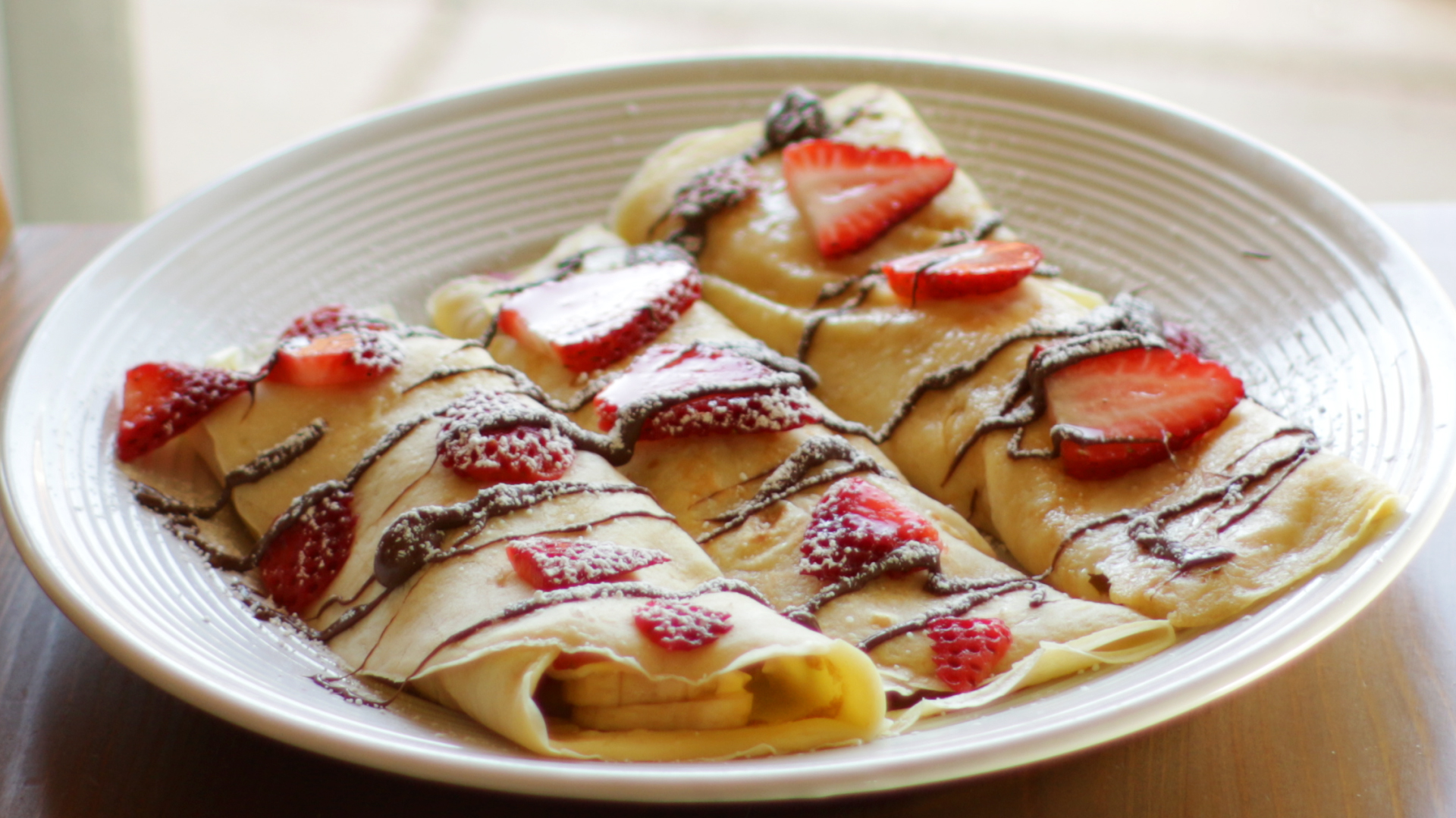 how to make crepes - easy crepe recipe.jpg