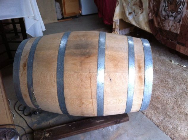 how-to-make-a-personalized-wine-barrel-table-how-to-painted-furniture-repurposing-upcycling (3).jpg