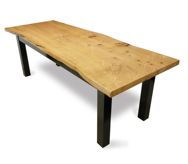http _yaffa-cdn.s3.amazonaws.com_yaffadsp_images_dmImage_SourceImage_Table-top-Graham-Sands1.jpg