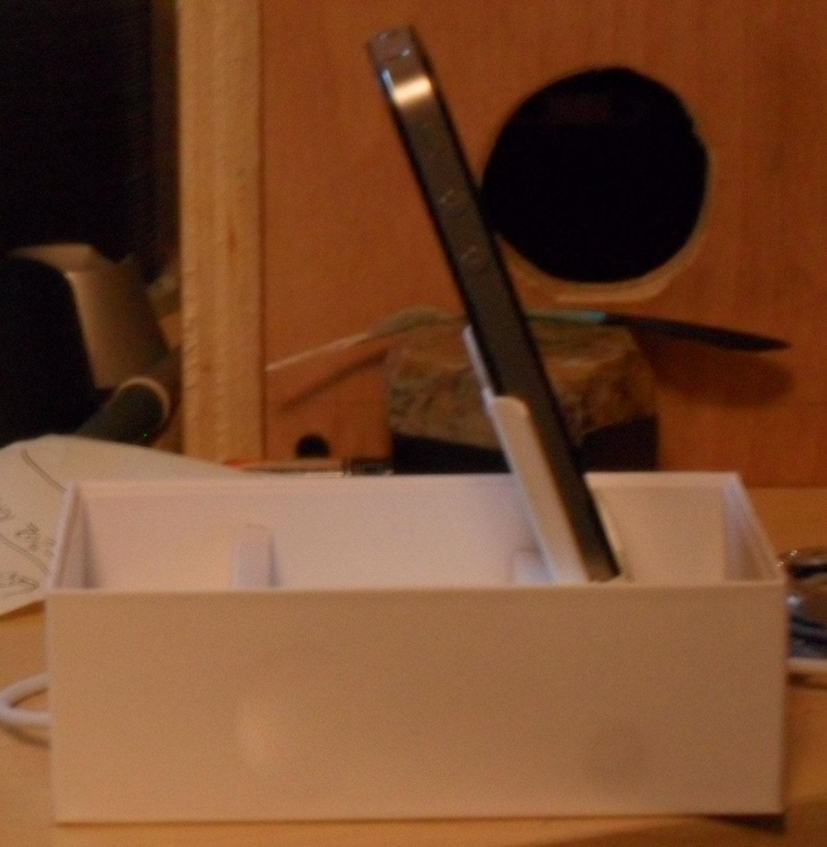 iPhone dock.jpg