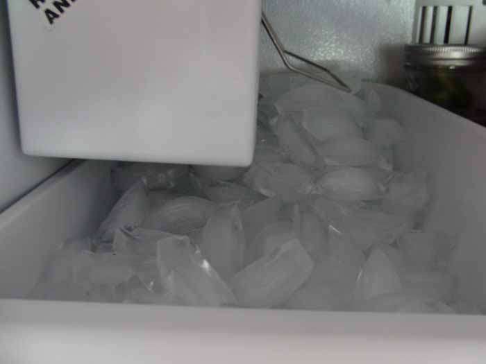 ice makerweb.jpg