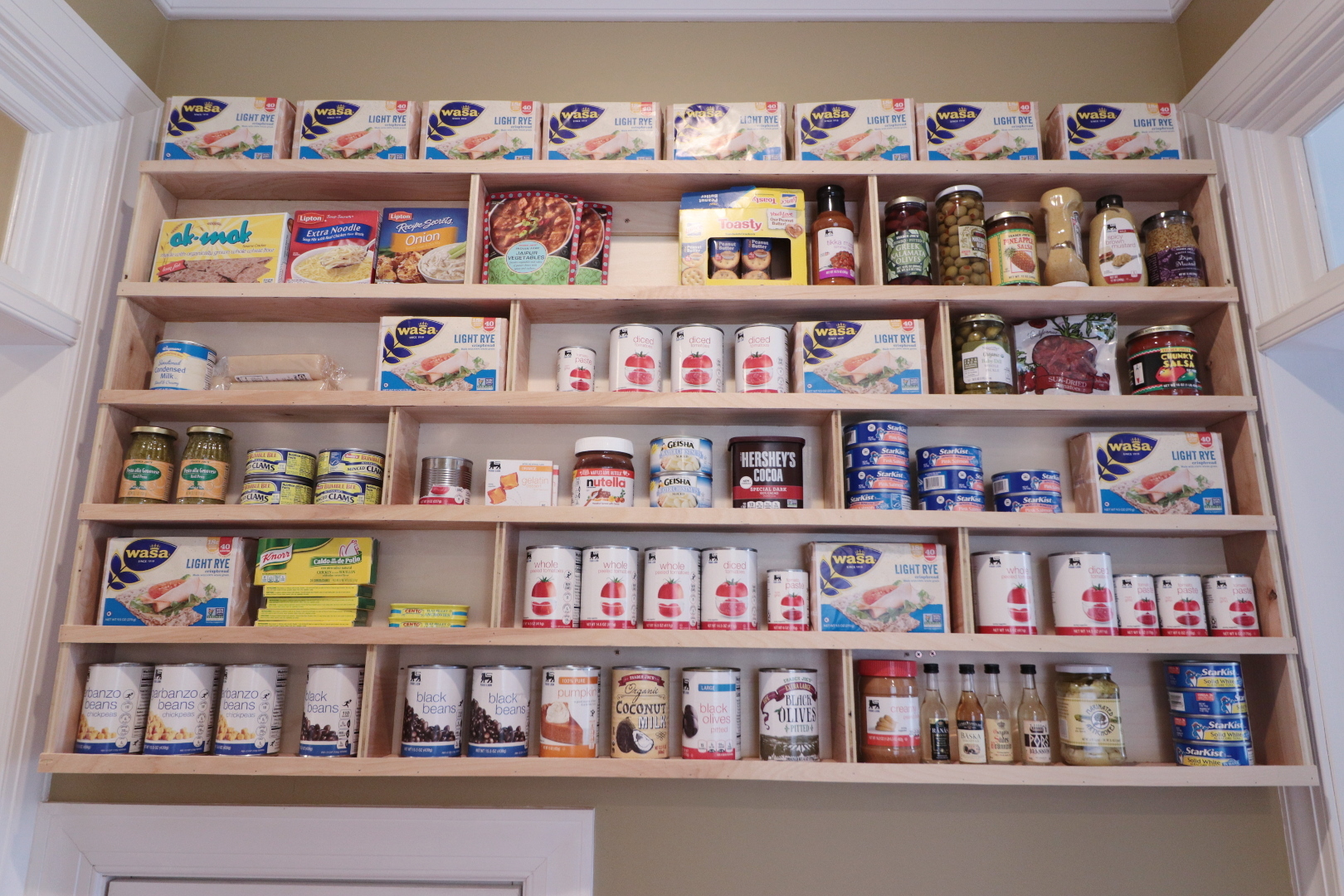 instructable_pantry02.JPG