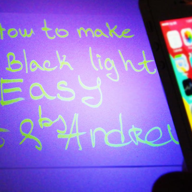 instructables 800x800 black light.jpg