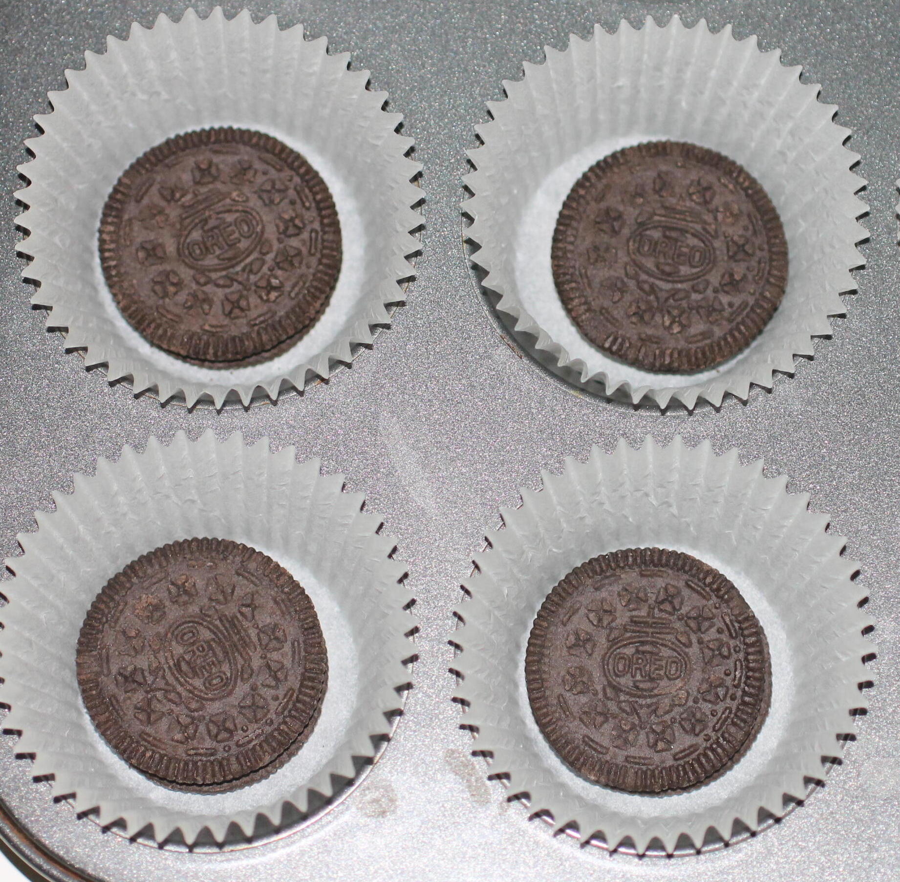 instructables pop the oreos in the cases.jpg