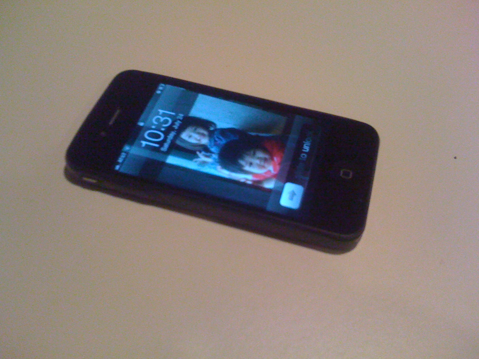 iphone 4 case.JPG