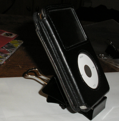 ipodstand.jpg