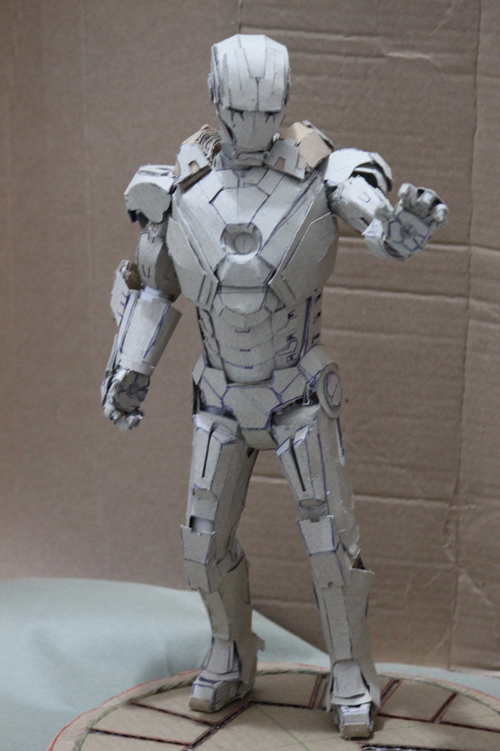 ironman_mark_7_alternate_angle_by_twitte0king-d70m9wf (1).jpg