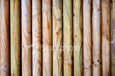 ist2_2262585_wooden_pole_fence.jpg