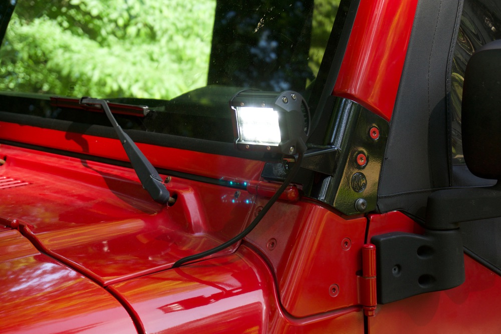 jeep-tj-windshield-mount.jpg