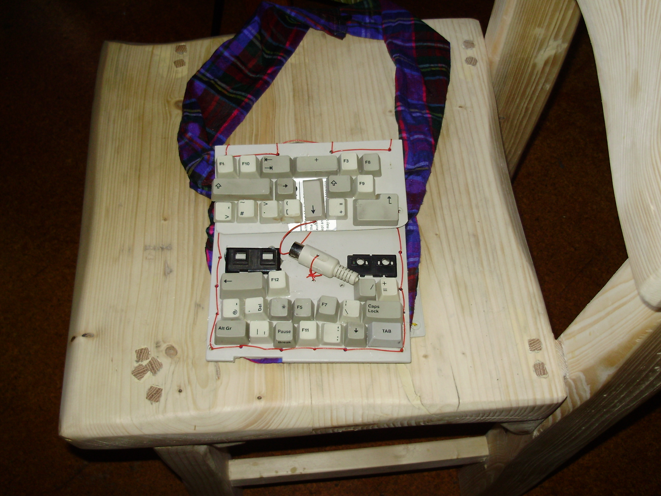 keys on bag.JPG