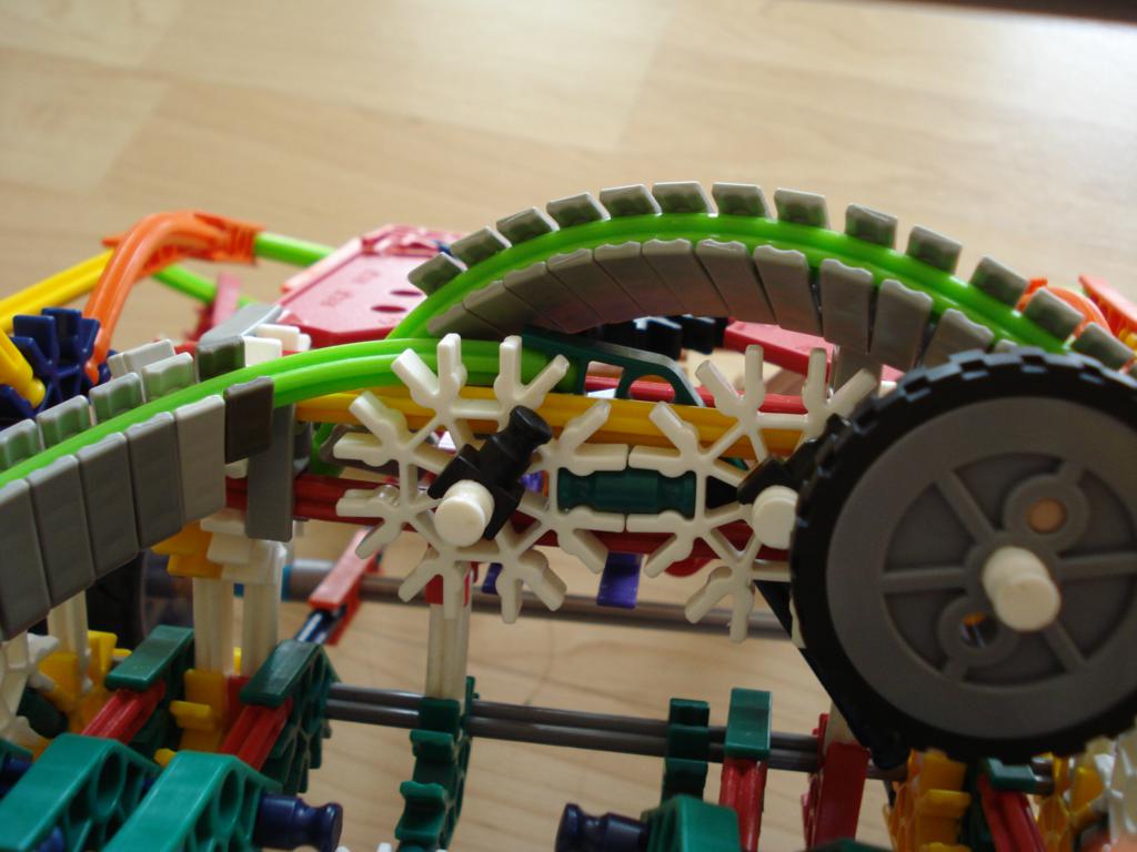 knex car3.jpg