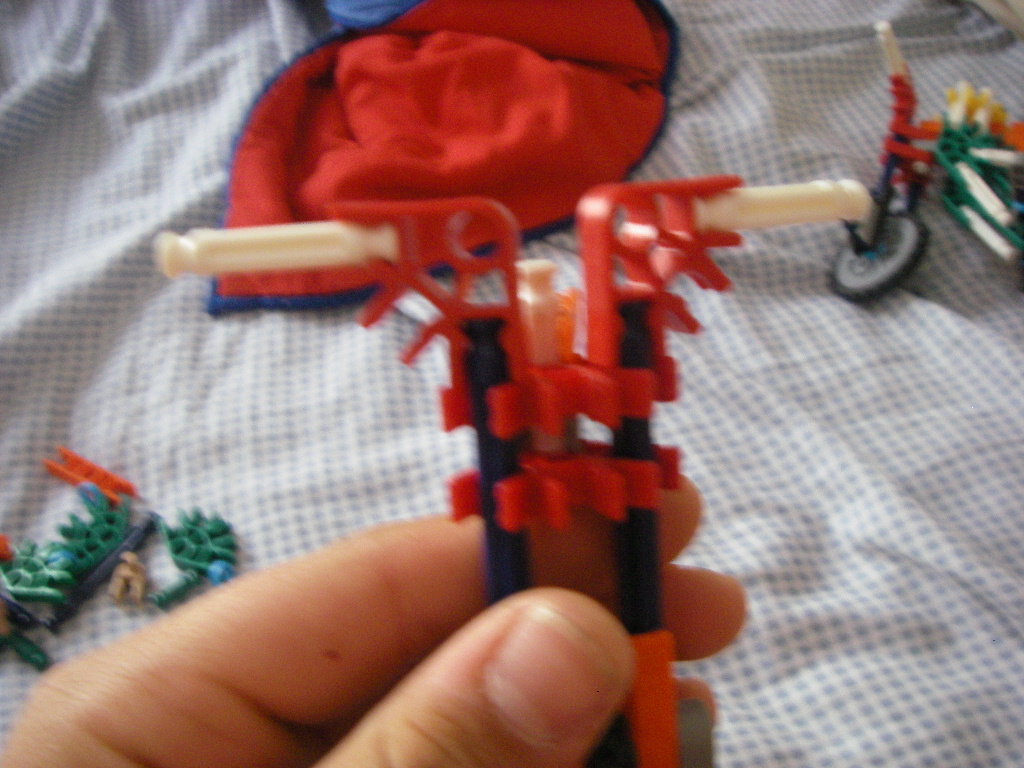 knex dirt bike 010.jpg