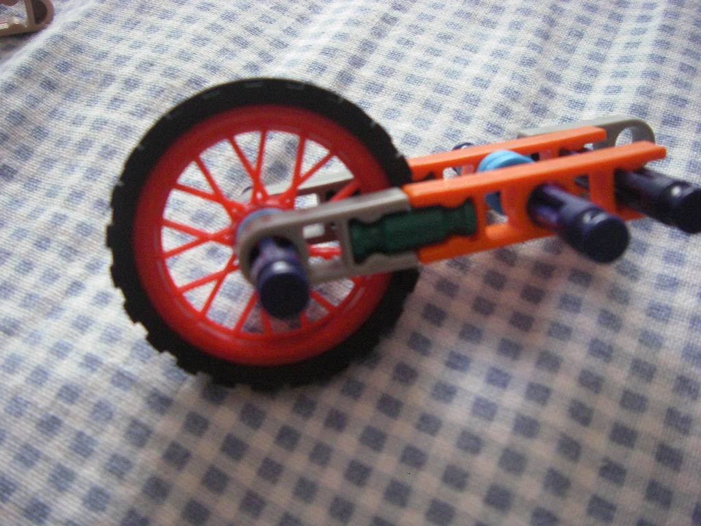 knex dirt bike 046.jpg