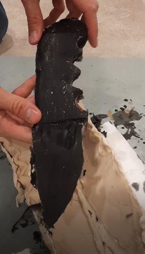 knife out of mold.JPG