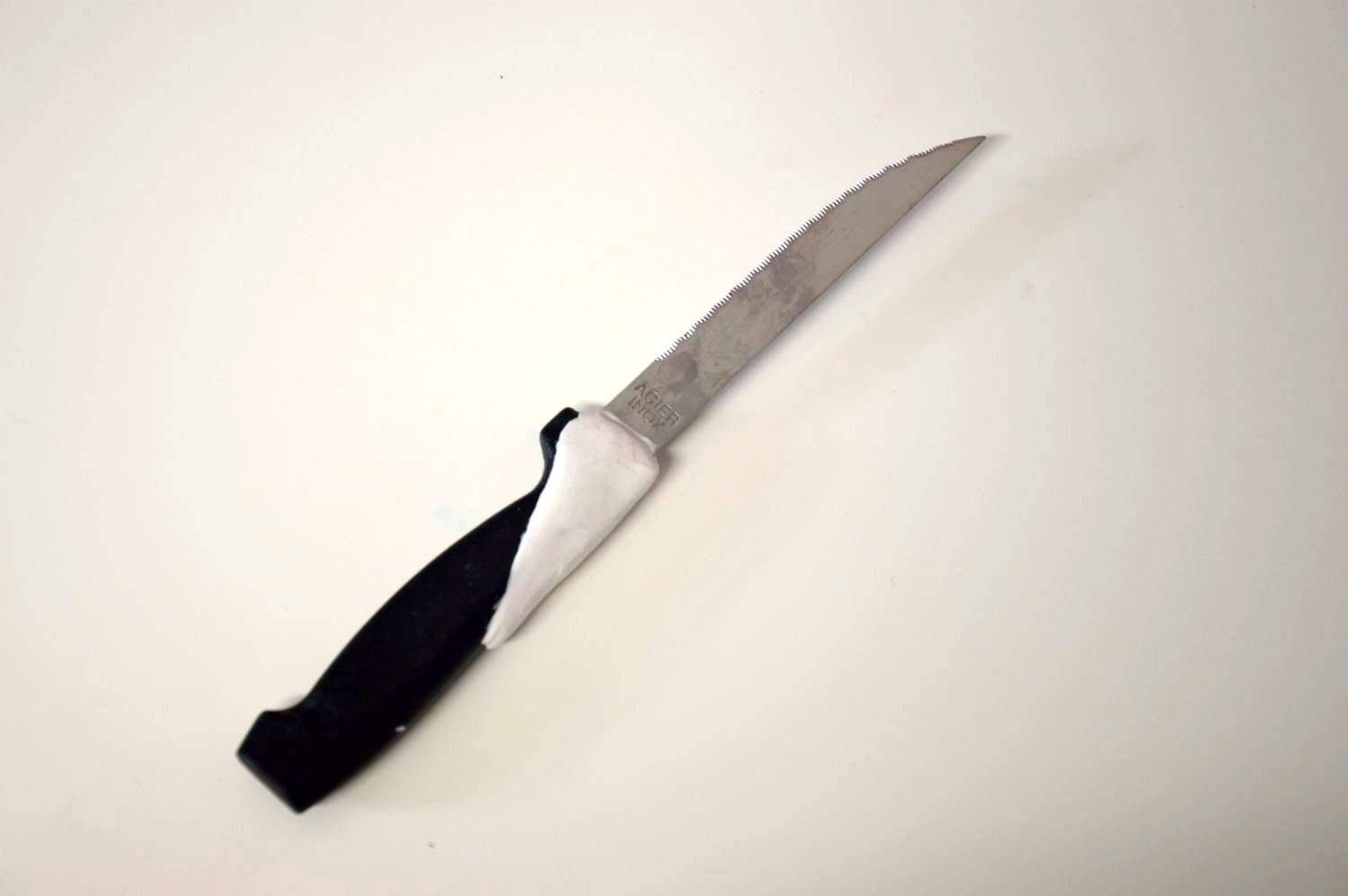 knife_repaired_Sugru.JPG