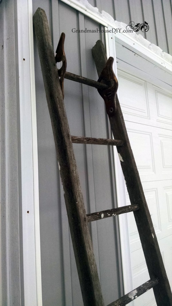 ladder-repurpose-shelf.jpg